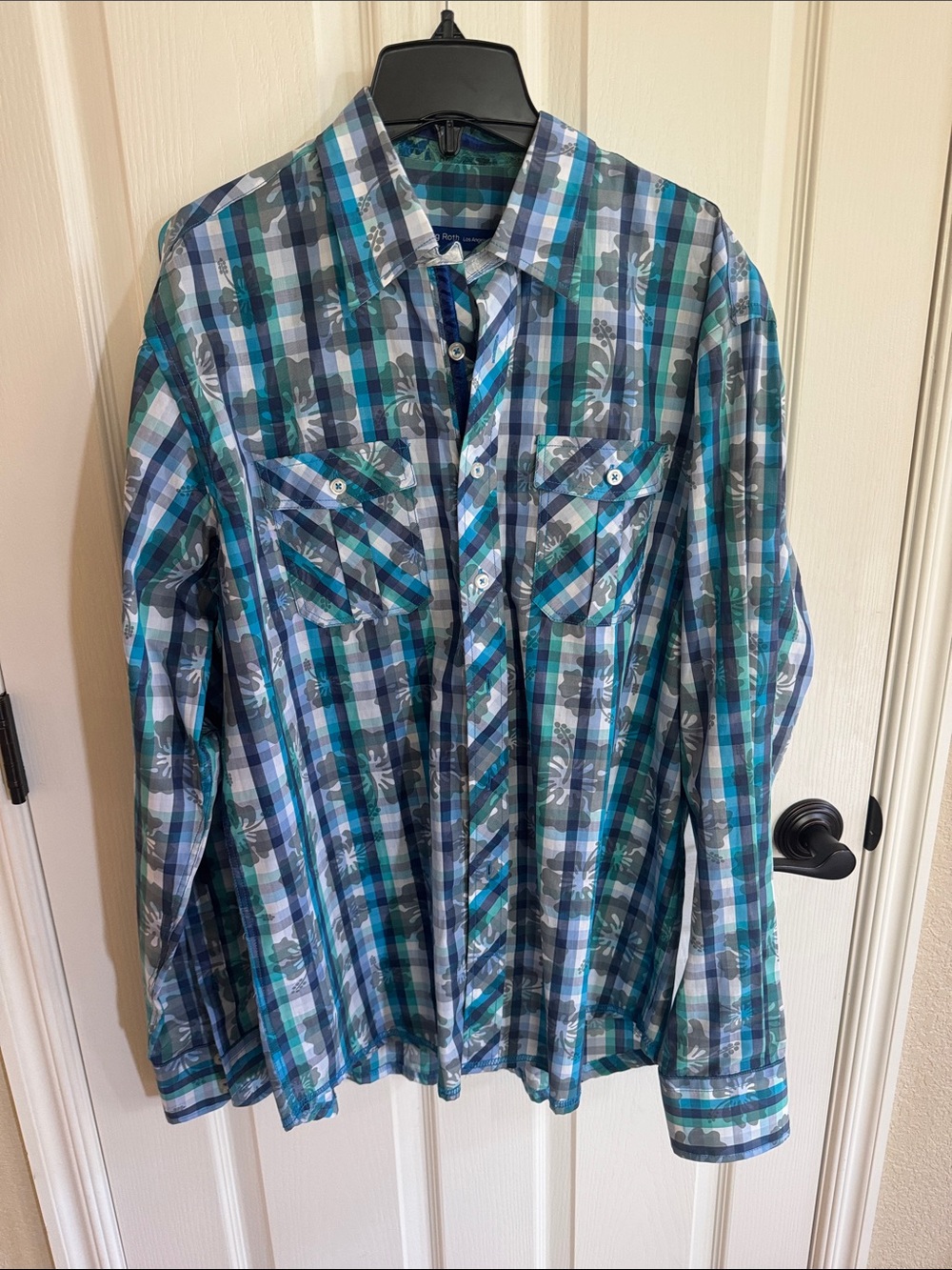 NWT Men’s George Roth long sleeve shirt. Tropical print in blue tones size XL.